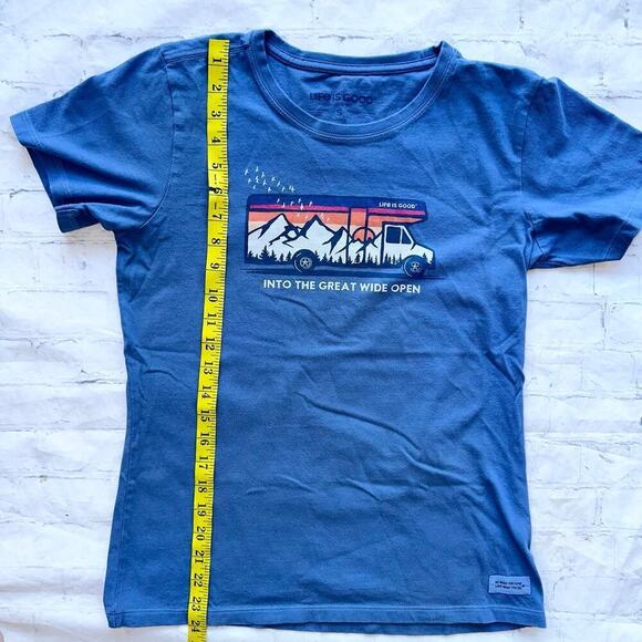 NWOT Women’s Small Life Is Good Crusher Tee SS Graphic TShirt RV Camping - Picture 7 of 7